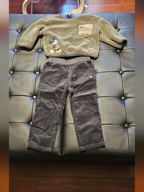 Boys 24 months 2t mickey outfit new without tags
